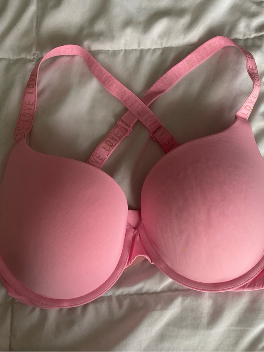 Victoria's Secret Pink Molded T-Shirt Bra